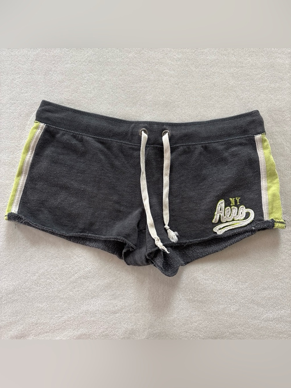 Y2K Aeropostale Gray White Green Low Rise Mini Cotton Shorts Small
